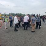 Foto : FIM mengaku mengikuti informasi mengenai kedatangan Haji Isyam ke Kabupaten Kepulauan Aru menggunakan helikopter bersama rombongan.